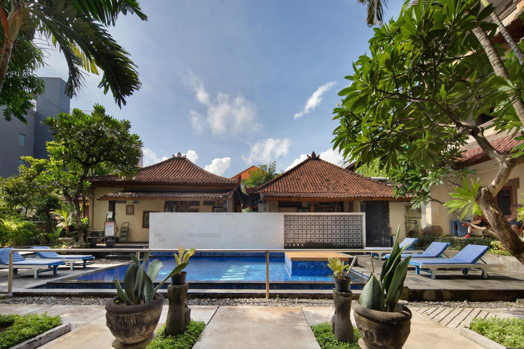 Legian Village Beach Resort - Chse Certified Extérieur photo