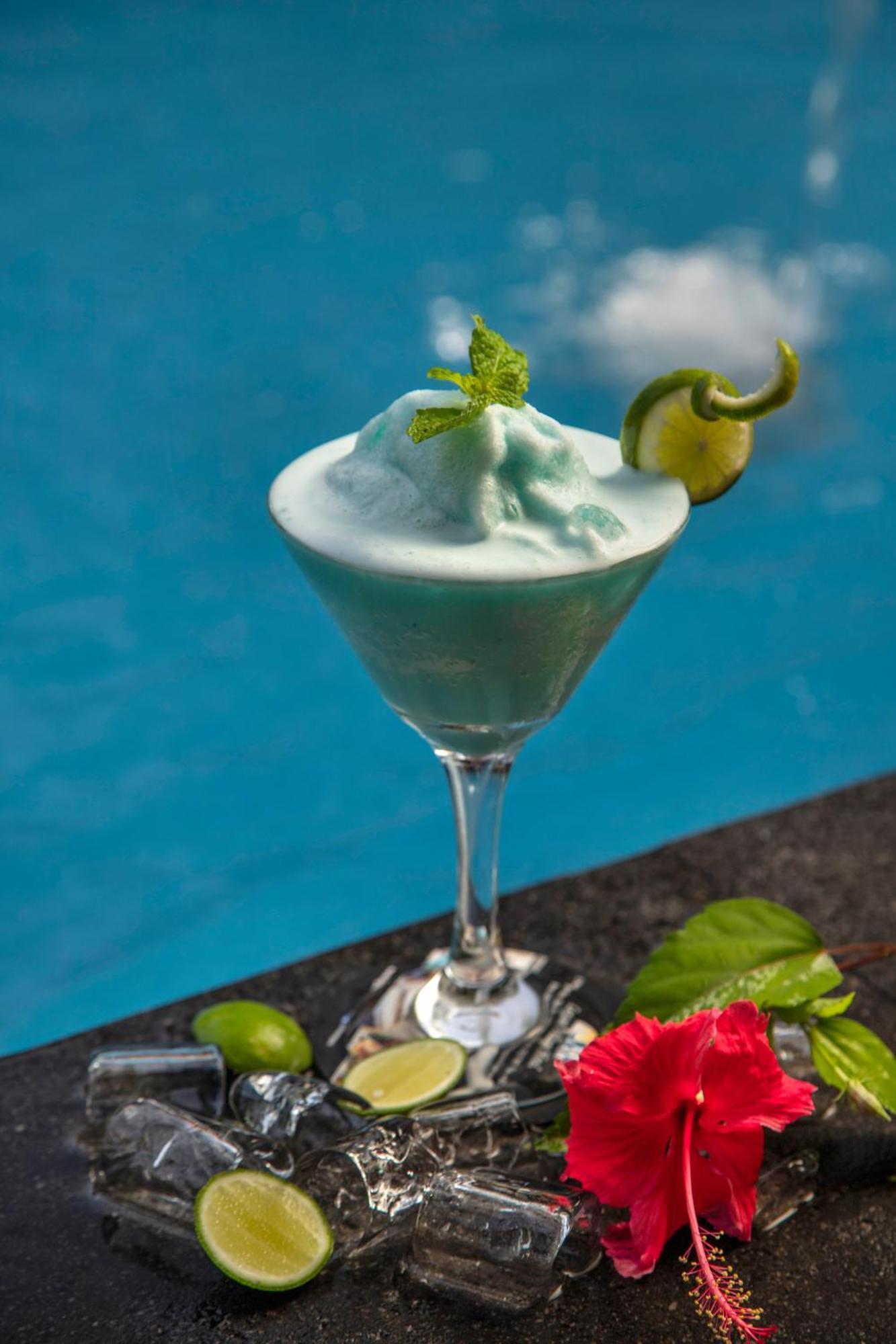 Legian Village Beach Resort - Chse Certified Extérieur photo