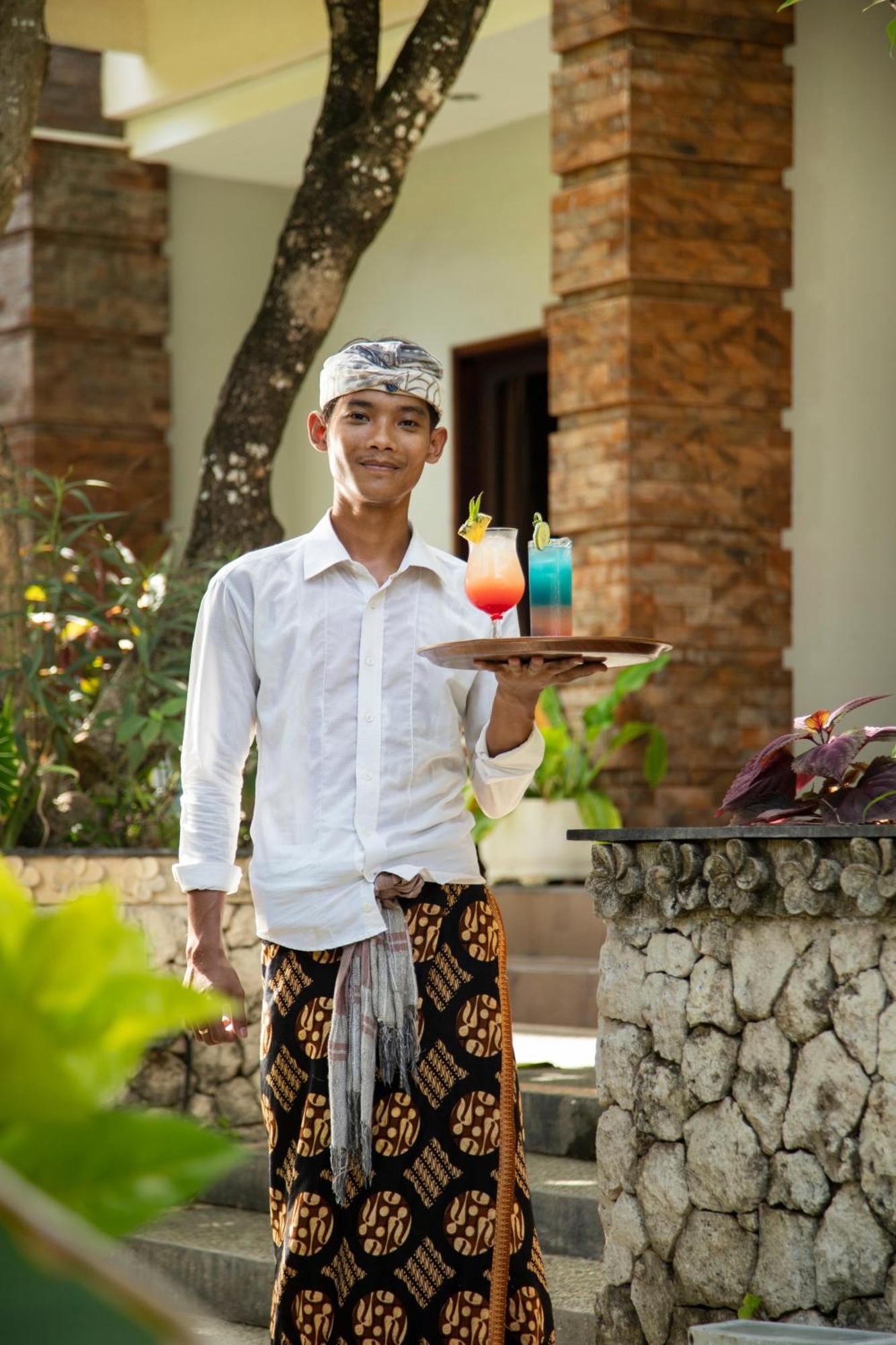 Legian Village Beach Resort - Chse Certified Extérieur photo